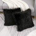 thumbnail image 3 of Juego de 2 fundas de almohada decorativas negras, nueva serie de lujo, estilo merino, de piel sintética, esponjosas, cuadradas, de 45 x 45 cm., 3 of 5