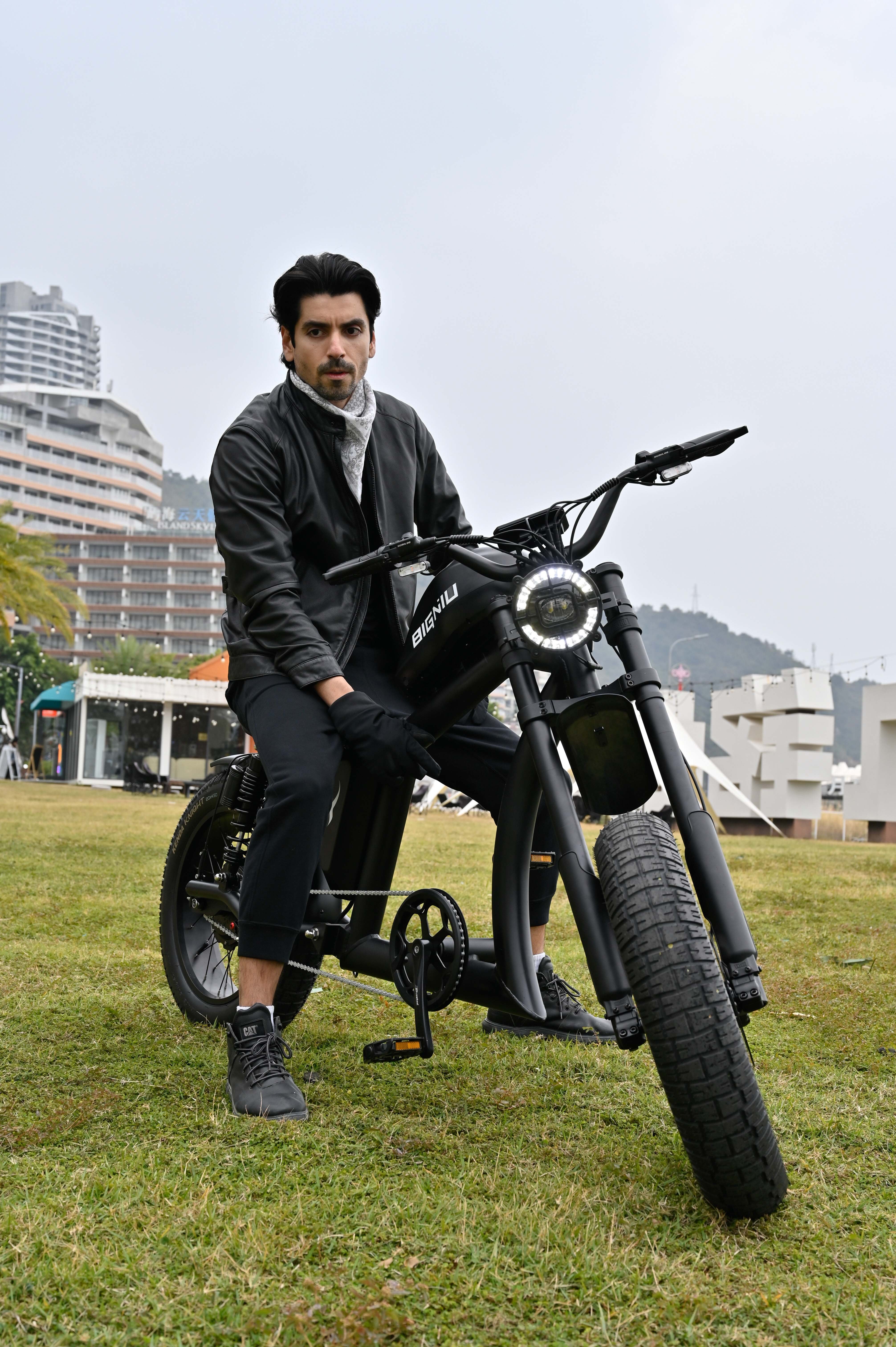 BIGNIU BG-X Electric Bike for Adults,740W Brushless Motor 48V/31.5Ah Up to 40 Miles E-Bike Front/Rear Turn Signal Dual Suspension Ebikes UL2849
