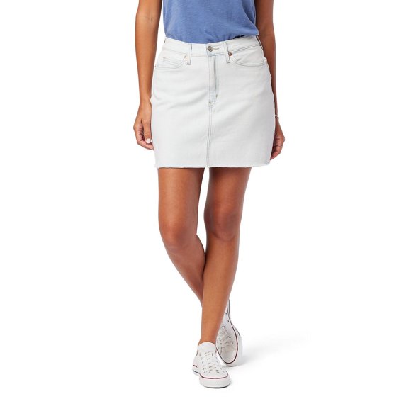 Levi Strauss Signature™ Women’s Heritage Mini Skirt