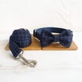 thumbnail image 1 of 1 juego de collares y correas para perros y gatos a cuadros azules con lazos. Collares ajustables para perros. Ideales para fiestas y bodas. Talla XL., 1 of 5