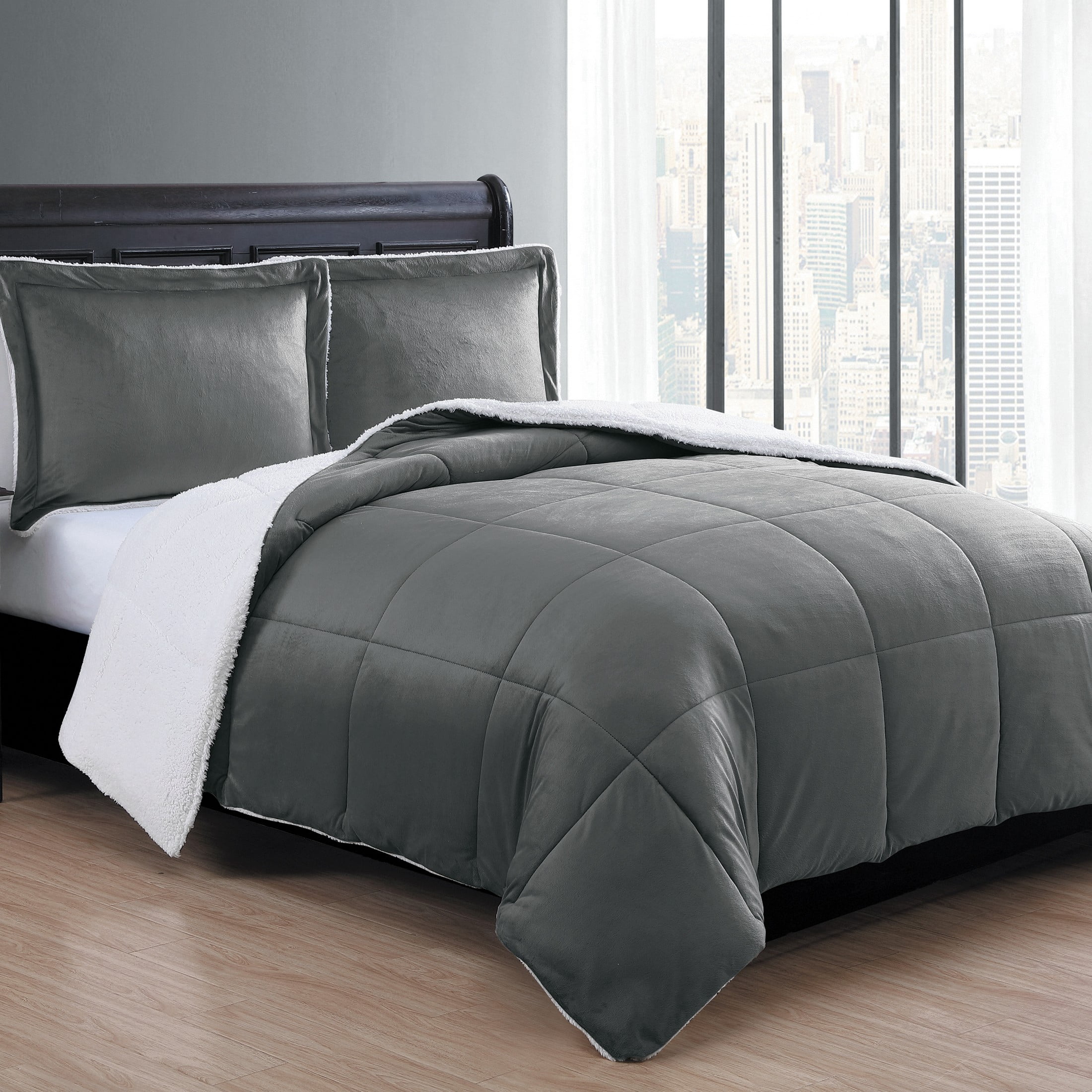 VCNY Home Micromink 3-Piece Charcoal Solid Color Comforter Set, King, Adult, Unisex
