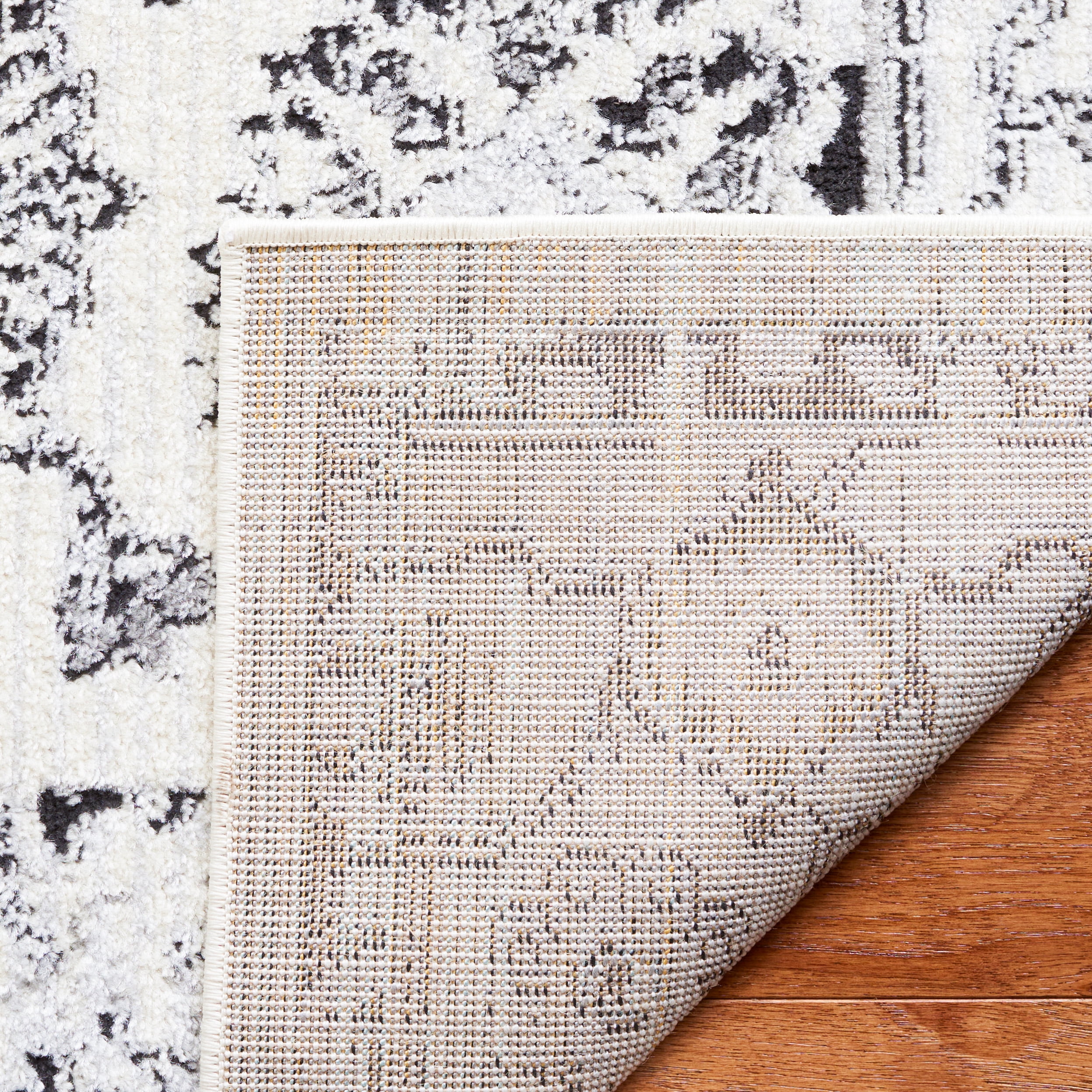 SAFAVIEH Tulum Bevis Oriental Area Rug, Ivory Grey/Charcoal, 6'7" x 6'7" Square