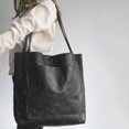 thumbnail image 5 of Xiao Hua Nuevo bolso de hombro informal de piel sintética suave para mujer, de moda, color negro, 5 of 5