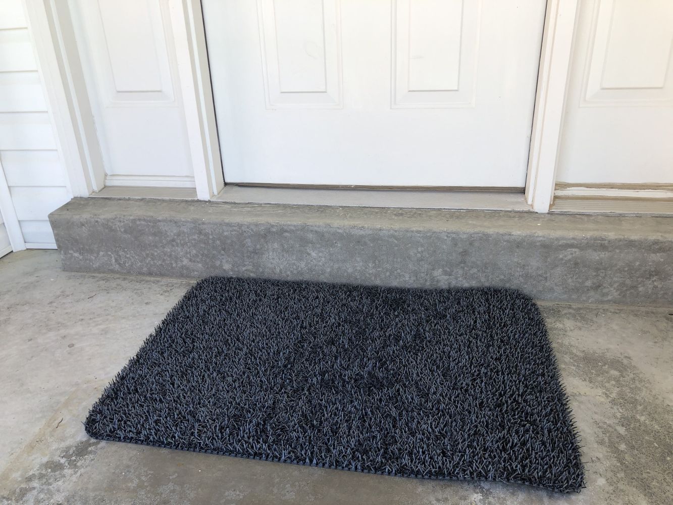 Clean Machine High Traffic AstroTurf Scraper Doormat 23.5 x 35.5 inch Charcoal Gray Outdoor Use