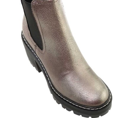 kendall and kylie jett bootie