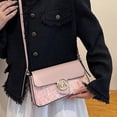 thumbnail image 4 of Bolso de mujer de nuevo estilo 2025, moderno y versátil, tipo mensajero, estilo francés, tipo bandolera, pequeño, cuadrado., 4 of 5