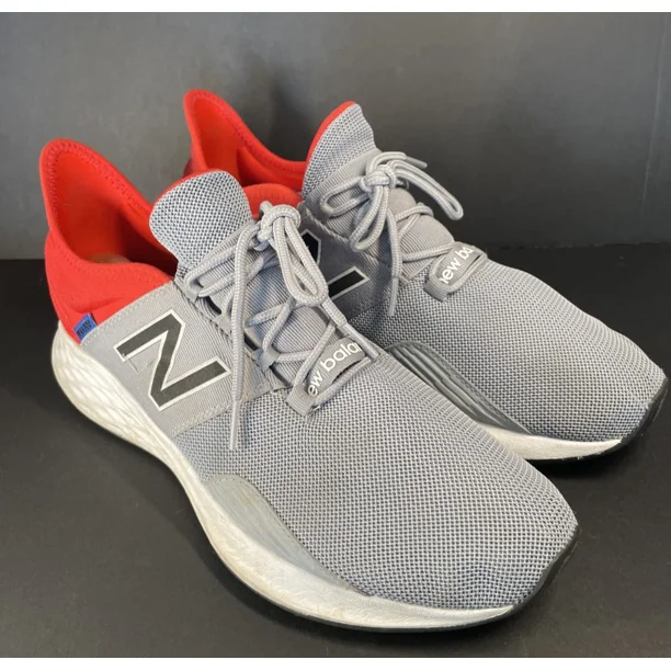 New Balance Mens Sz 11 Fresh Foam Roav MROAVCW Gray/Red Running Shoes Sneakers