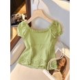 thumbnail image 2 of Blusa Corta Verde Con Volantes, Encaje Floral Y Cuello Cuadrado, 2 of 30