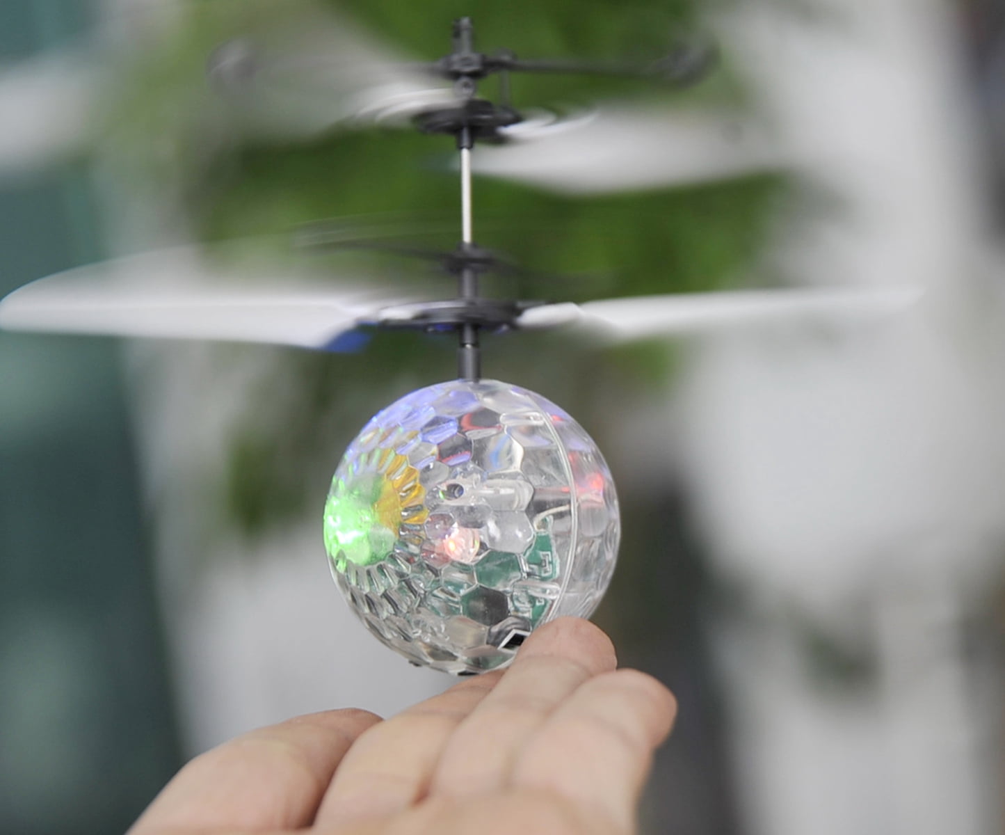 COLORFUL FLYING BALL Drone Helicopter ,Watch your friends and family be amazed how beautiful the drone is when lit up
