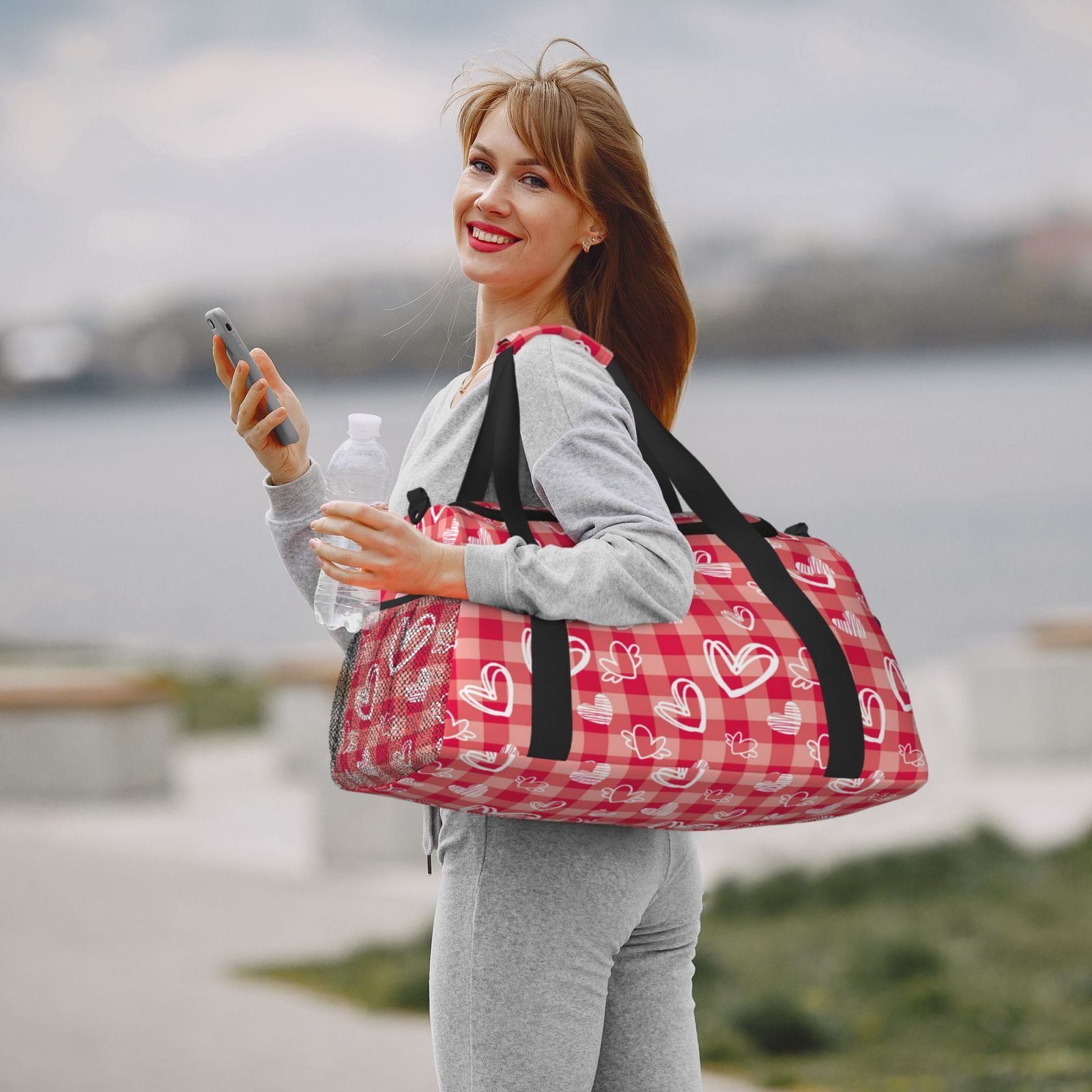 Ratiio valentine day with heart Pattern Hand Travel Bag, Weekender Carry On for Women Men, Sports Gym Bag, Workout Duffel Bag, Overnight Shoulder Bag fit 15.6 Inch Laptop