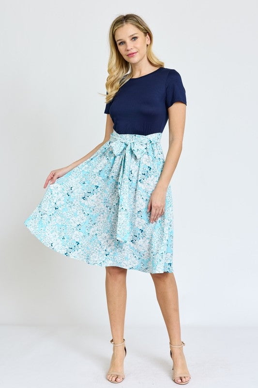 Plus Size Short Sleeve Floral Sash Midi Dress