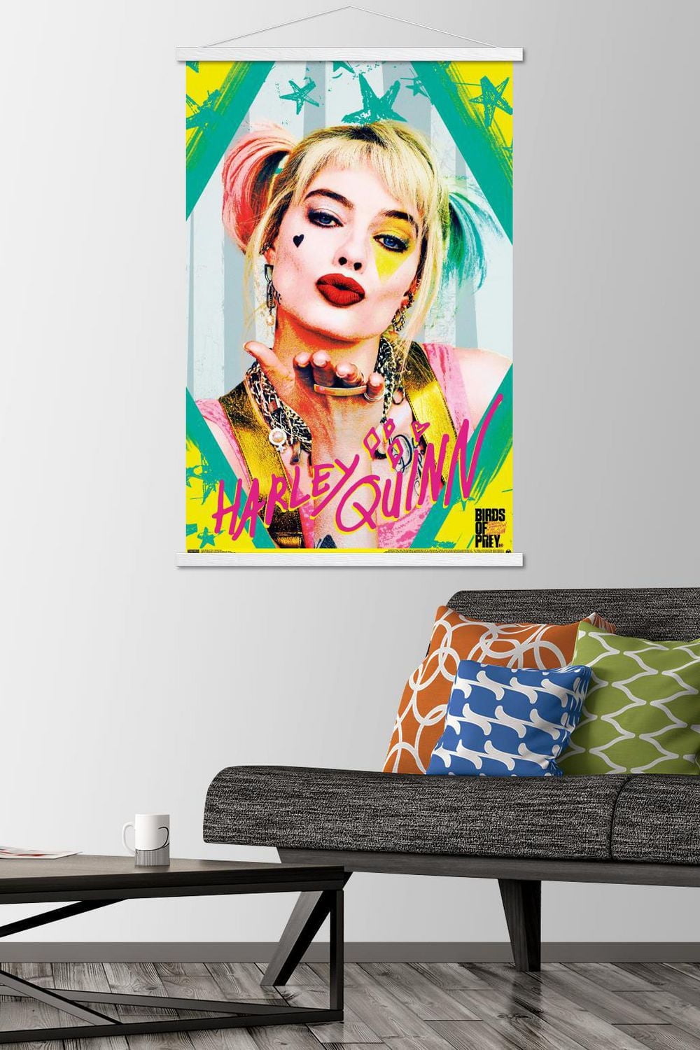 DC Comics Movie - Birds of Prey - Harley Quinn - Kiss Wall Poster, 22.375" x 34"