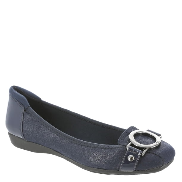 Zapatos Anne Klein Umeko Ballet Flat para mujer, azul marino oscuro