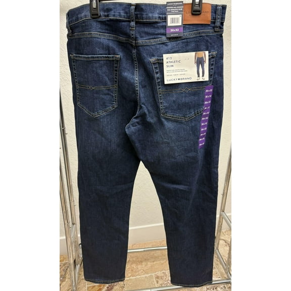 Lucky Brand 412 athletic slim coolmax jean
