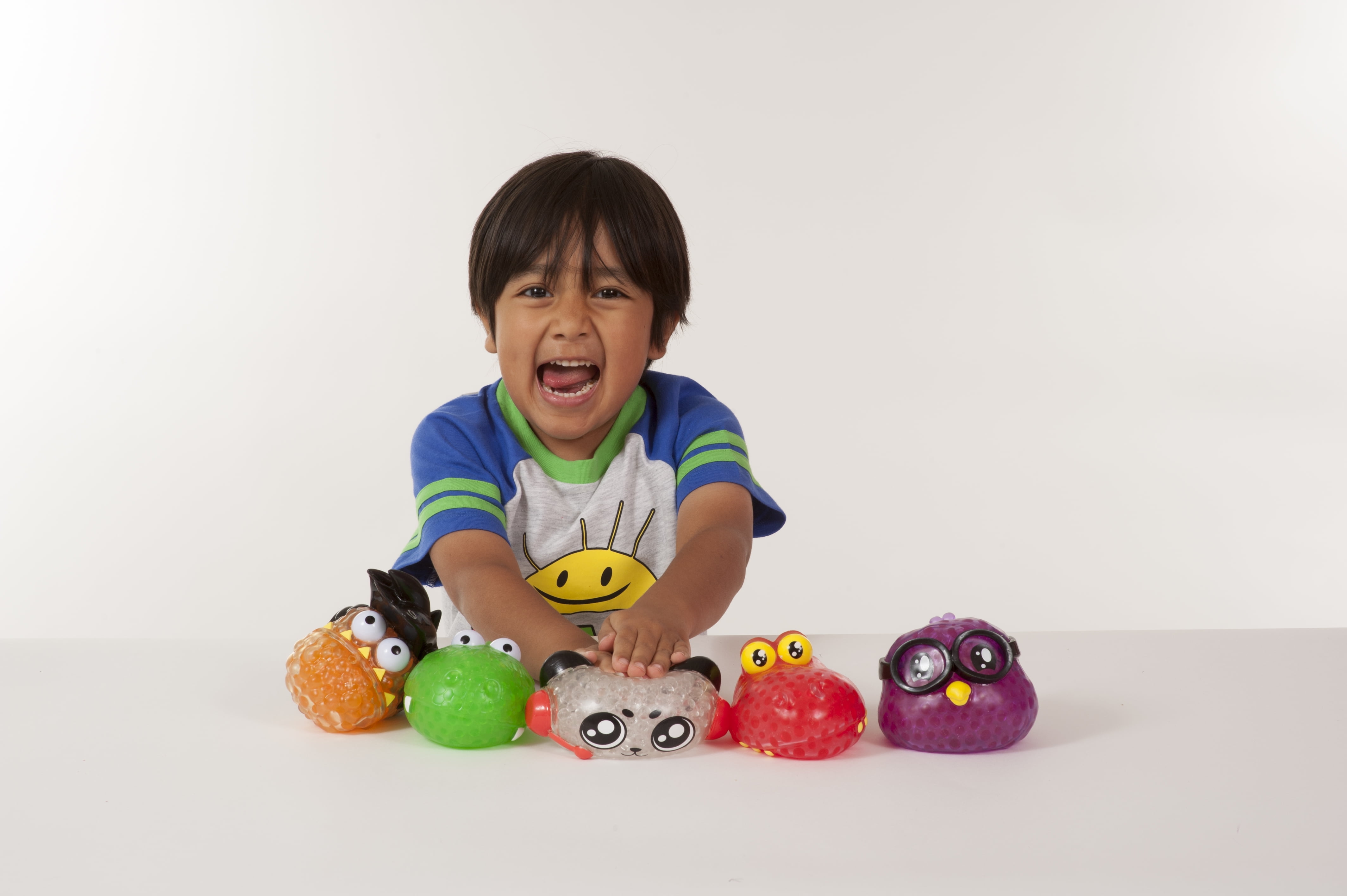 ryan's world bubble pals
