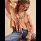 thumbnail image 4 of Blusa Playera con Volantes y Cuello en V Transparente de con Ribete de Encaje y Larga con Lazo Frontal para Mujer Caqui M, 4 of 9