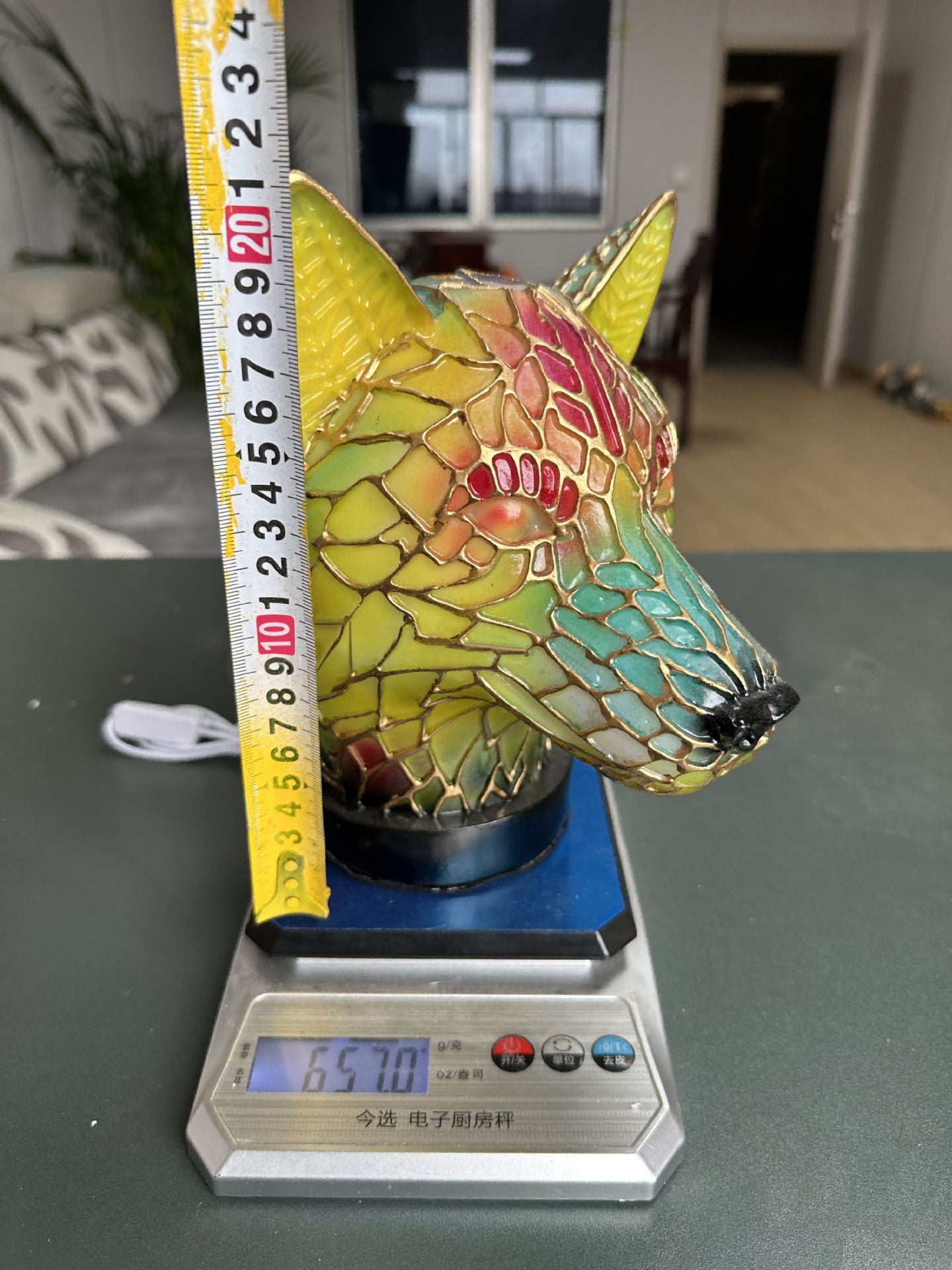 Colorful Strange Animal Series Night Light, Retro Stained Resin Tabletop Lamps for Desktop Decoration and Christmas Gifts