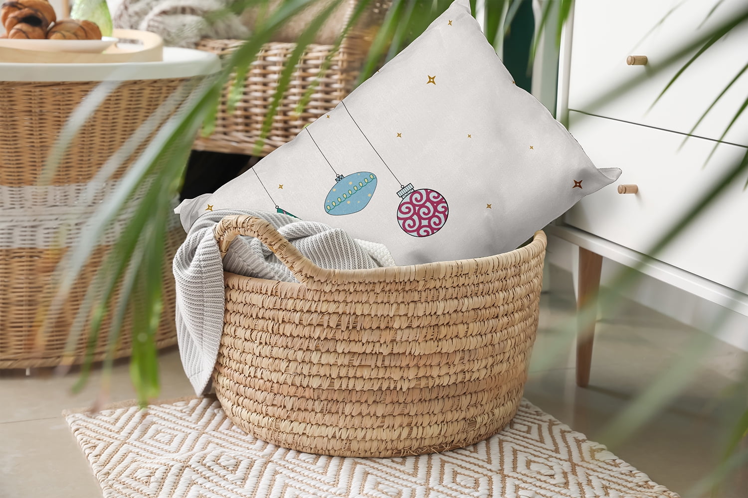 20" x 14" Simply Daisy Light Bright Polyester Indoor/Outdoor Pillow, Ice (1 Count)