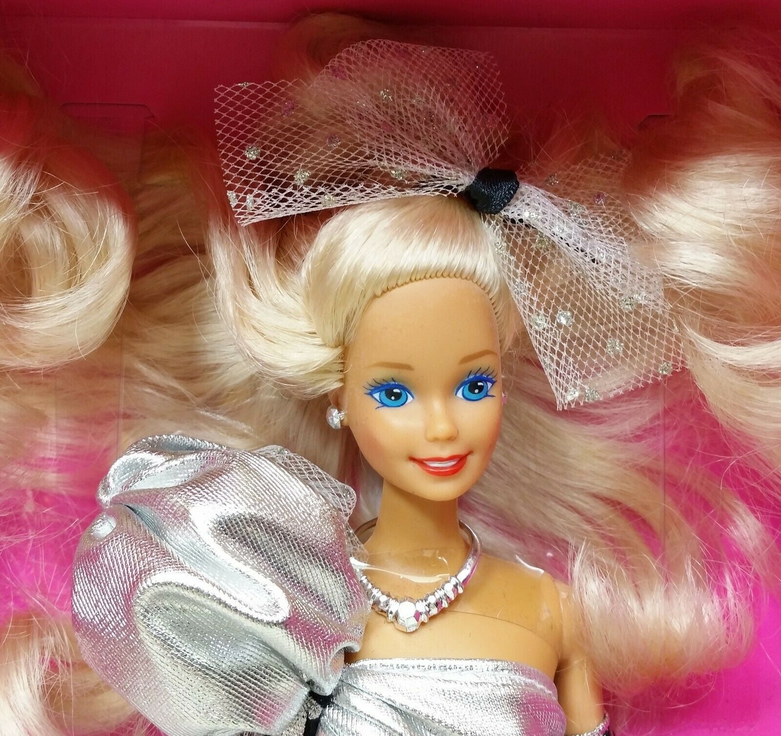 Ademen Vader dok Sterling Wishes Barbie Spiegel Special Limited Edition 1991 Mattel #3347 -  Walmart.com