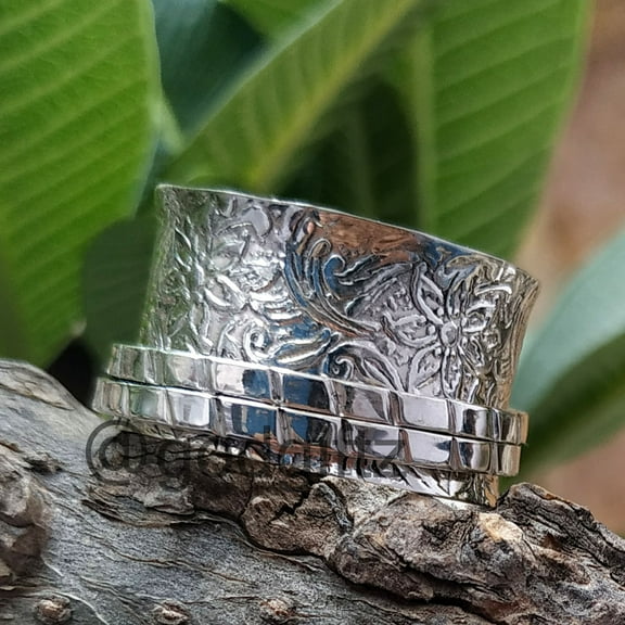 Carved Texture Spinner Ring, 925 Sterling Silver Ring, Handmade Ring for Women, Spinner Ring, Silver Band Ring, Handmade 2 Band Ring