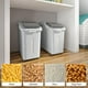 thumbnail image 5 of Contenedor de almacenamiento de harina YITAHOME 43L con ruedas, cuchara y tapa, 5 of 6