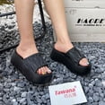 thumbnail image 3 of Zapatillas de mujer con suela gruesa para usar en verano, exquisitas sandalias de moda, zapatos de playa, suelas suaves, zapatillas de suela gruesa para exteriores, 3 of 5