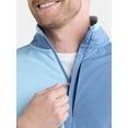 thumbnail image 4 of Ozark Trail Men's and Big Men's Micro Fleece Half Zip Pullover, Sizes S-3XL, 4 of 5