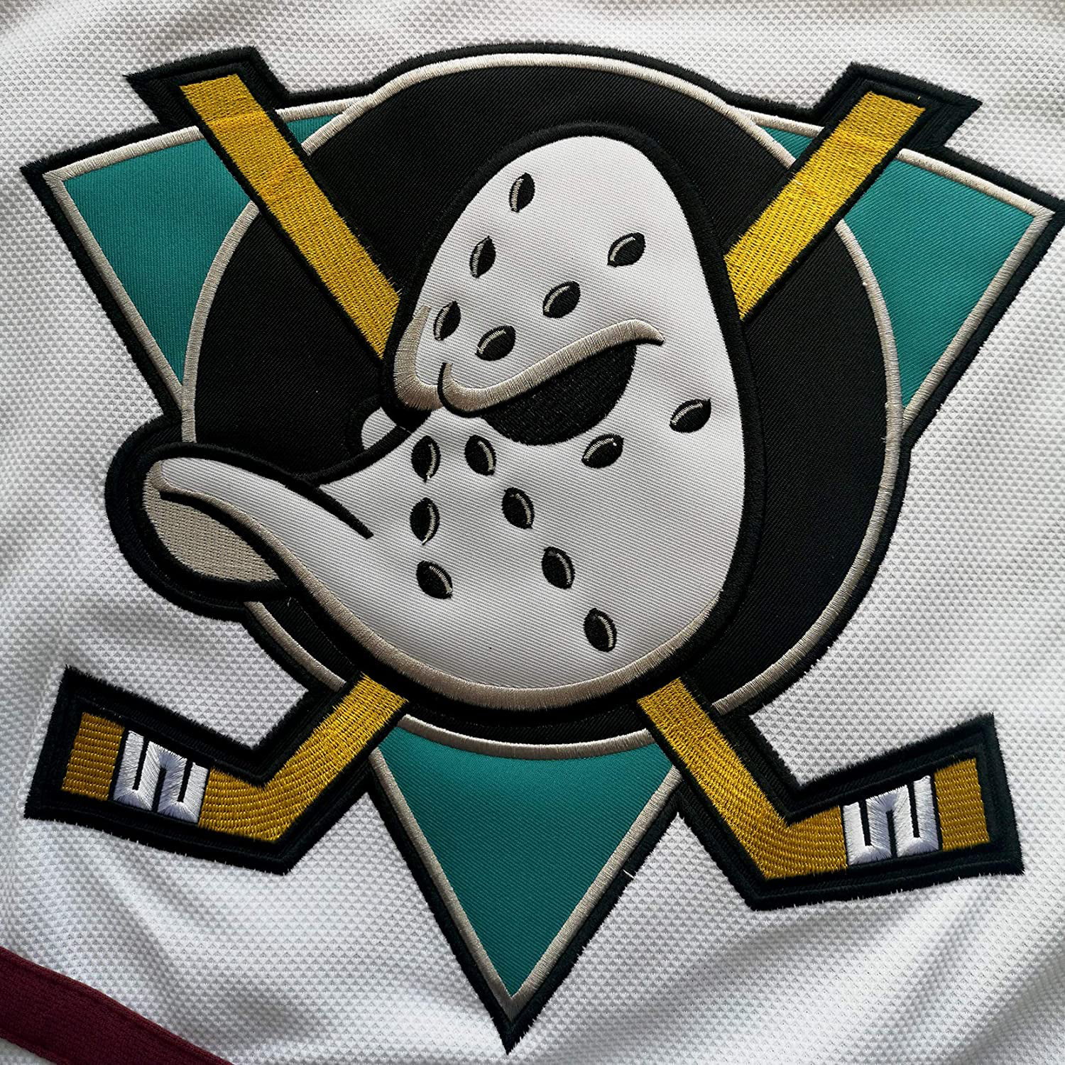 Disney's Mighty Ducks Authentic Movie Hockey Jersey #99 Adam Banks  Headgear NEW