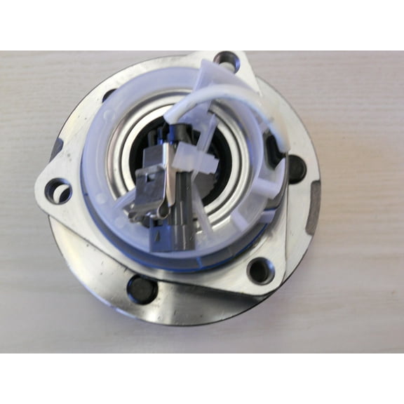 CRS NT513198 Wheel Bearing and Hub Assembly