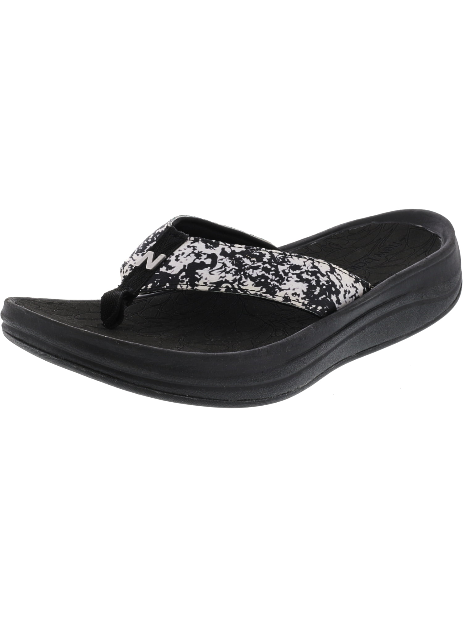 new balance women's revive thong sandal