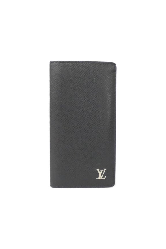 Pre-Owned Louis Vuitton Taiga Portefeuille Brazza M30285 Wallet