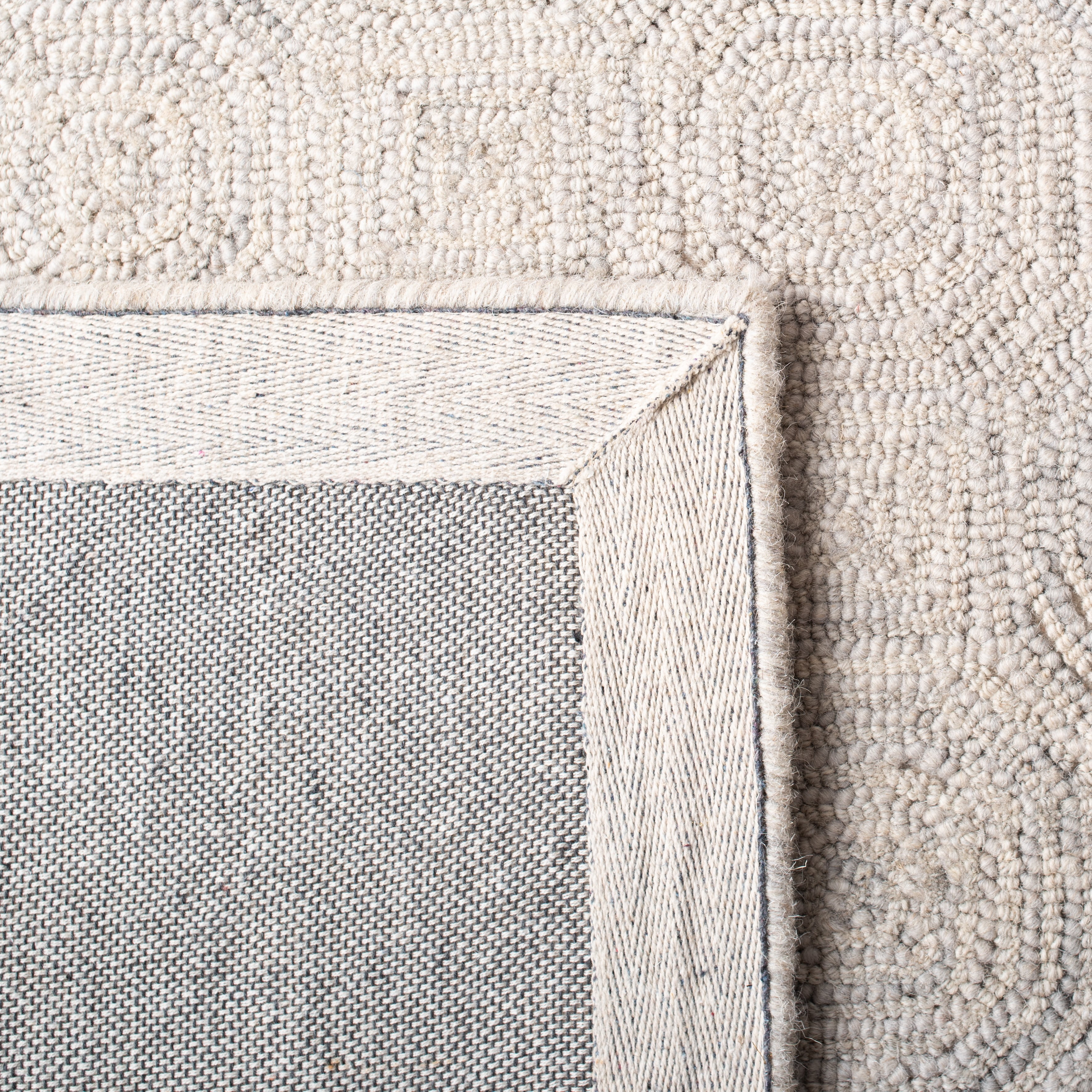 SAFAVIEH Micro-Loop Constantine Geometric Area Rug, Silver/Grey, 3' x 5'