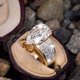 thumbnail image 3 of Anillo de compromiso chapado en oro macizo con circonitas en forma de pera para mujer., 3 of 9