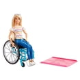 thumbnail image 2 of Muñeca Barbie Mattel Fashionista Silla de Ruedas, 2 of 3