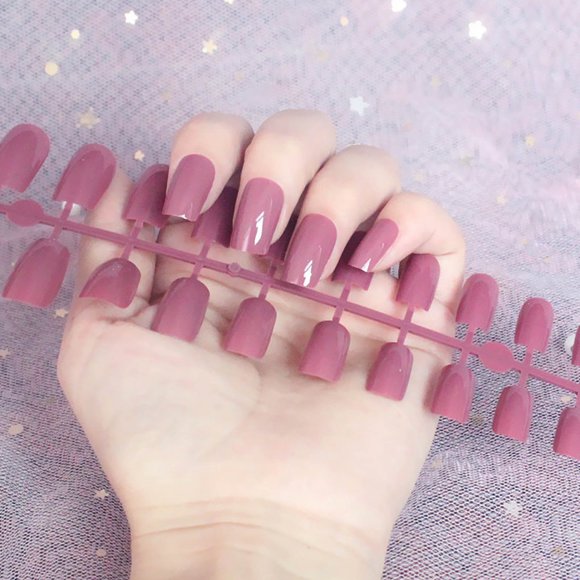 Ongles Longs Mode pour Femmes Faux Ongles Patch Rectangulaire Couleur Unie Art des Ongles 24 Pcs