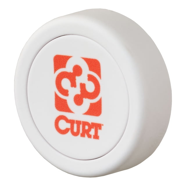 CURT 51189 Contrôleur de Frein Echo au design compact et Circulaire en Matériau Blanc Toucher Doux, Mettant en Vedette le logo CURT en orange. Cet Accessoire de Remorquage Sans Fil Permet l'Activation Manuelle des Freins de Remorque et Comprend une Pile Remplaçable Offrant jusqu'à Trois Ans de Durée de Vie. Il Est Livré avec un Coussinet Adhésif Double Face pour un Montage Facile sur le Tableau de Bord et Offre une Connectivité Bluetooth Longue Portée pour une Conduite Mains Libres. Compatible avec Echo et programmable pour d'Autres applications Flic.