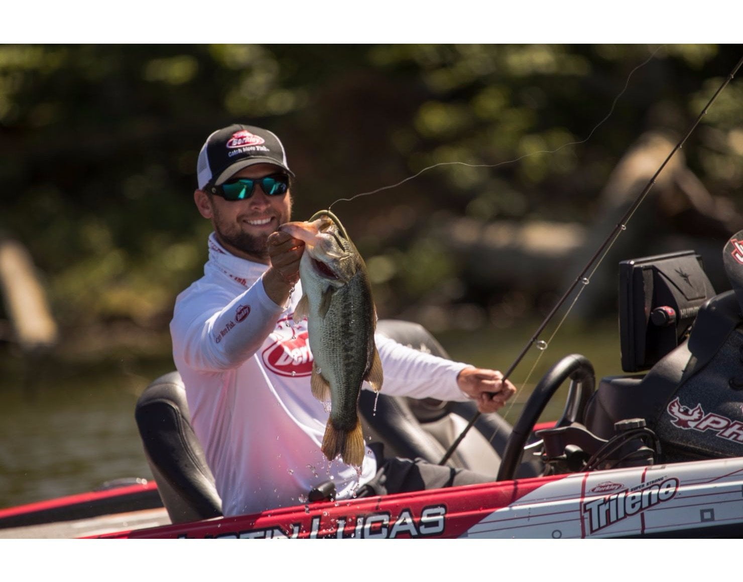 (2 pack) Berkley PowerBait® MaxScent The General Fishing Bait, Green Pumpkin Candy Red, 5in | 13cm, Soft Stick Bait with Irresistible Scent & Flavor, Classic Stick Bait Action, Deadly Bass Fishing Bait