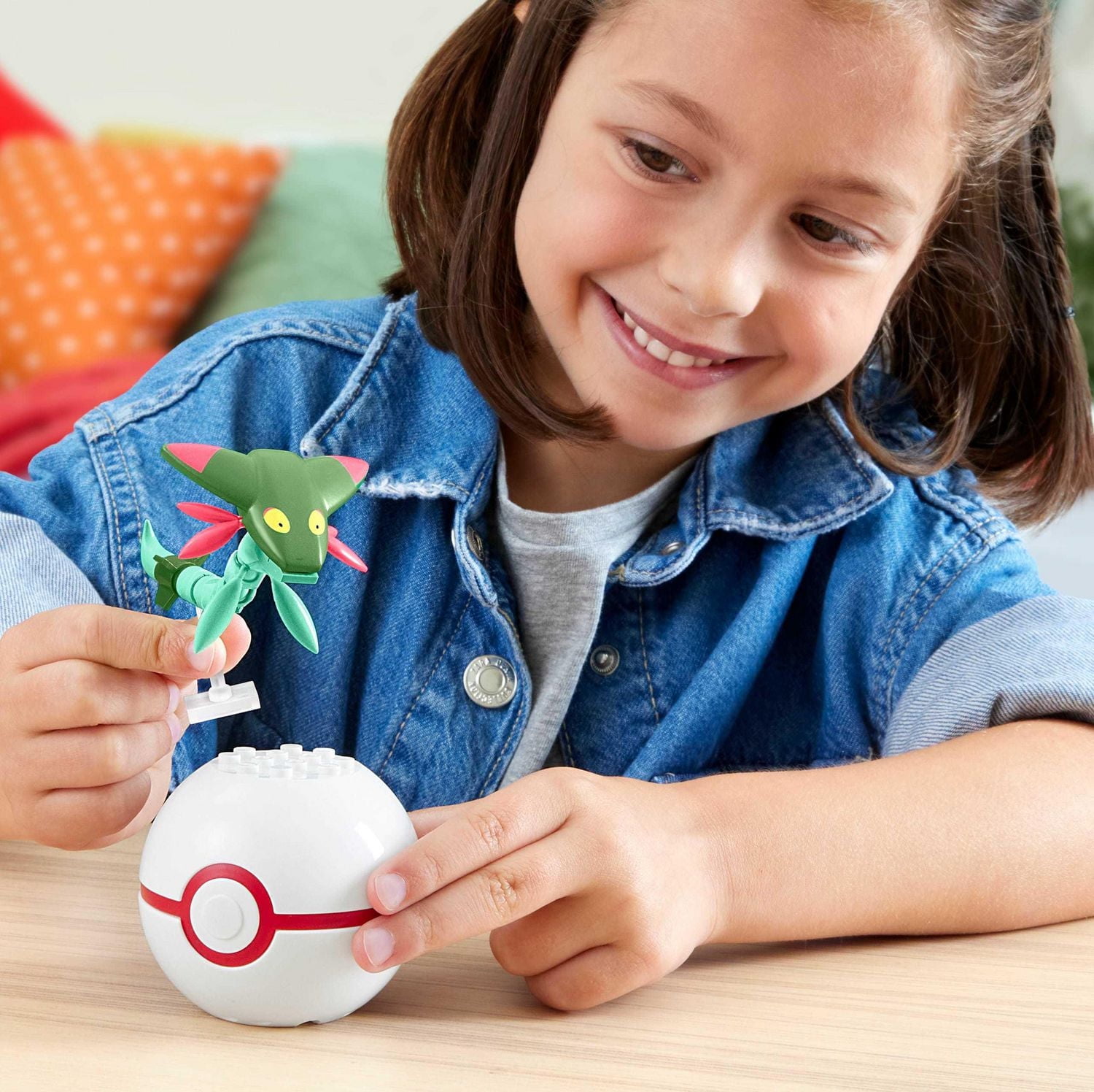 MEGA Pokémon Dreepy Building Toy Kit, Poseable Action Figure (21 Pieces) for Kids