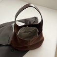 thumbnail image 2 of Bolso Hombro Gamuza para Mujer Con Bolsillo Interior Hobo El (café), 2 of 5
