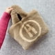 thumbnail image 5 of Bolsas de felpa Causal Fuzzy Bag Color Contraste Moda Letra H para mujeres niñas (Caqui), 5 of 6