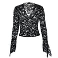 thumbnail image 2 of Camisa de manga acampanada ajustada, Top con cuello en V profundo Manga acampanada Top con cuello en V profundo Blusa de encaje de manga larga Elegante y moderna, 2 of 5