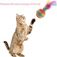thumbnail image 4 of Paquete de 10 bolas para gatos oso de fresa con plumas colores del arcoíris, 4 of 5