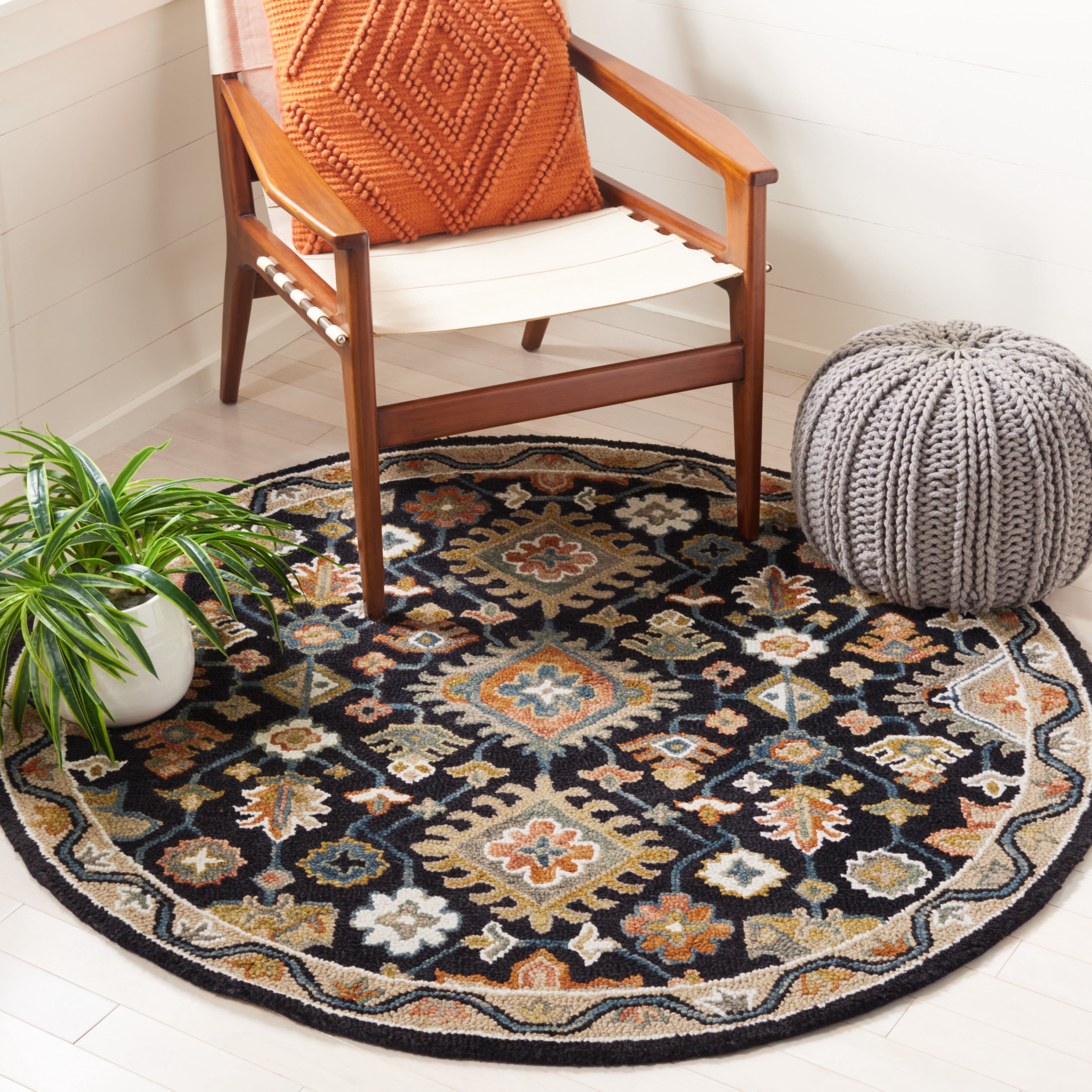 SAFAVIEH Aspen Romain Tribal Area Rug, Black/Rust, 5' x 5' Round