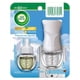 thumbnail image 1 of Aromatizante de Ambiente Continuo Air Wick Frescura de Algodón 1 aparato difusor eléctrico y 1 repuesto m20ml 1, 1 of 4