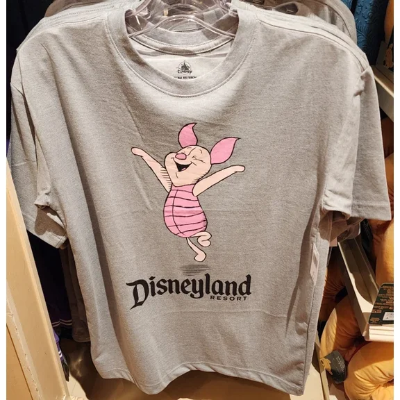 Disneyland Resort Piglet Short Sleeve T-shirt Sz LARGE Pooh New 2025
