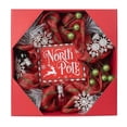 thumbnail image 4 of Decoración Navideña Holiday Time Corona con Señal del Polo Norte, 4 of 4