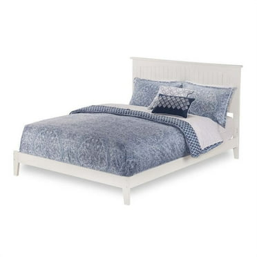 Pemberly Row Queen Panel Platform Bed in White