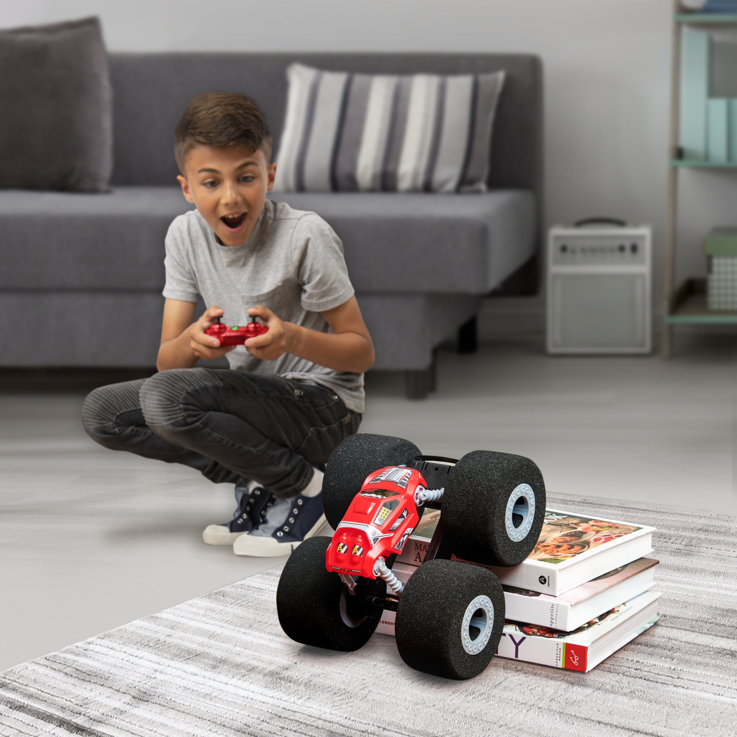 Air Hogs Super Soft, Stunt Shot Indoor Remote Control Stunt Vehicle with Soft Wheels, for Kids Aged 5 and up