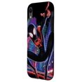 thumbnail image 2 of Funda para iPhone XR de Marvel Spider-Man: Un Nuevo Universo, 2 of 3