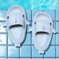 thumbnail image 4 of Zapatillas ligeras de tiburón para mujer y hombre, chanclas de baño, zapatos planos antideslizantes para el hogar, sandalias para parejas y niños, Verano, 4 of 4